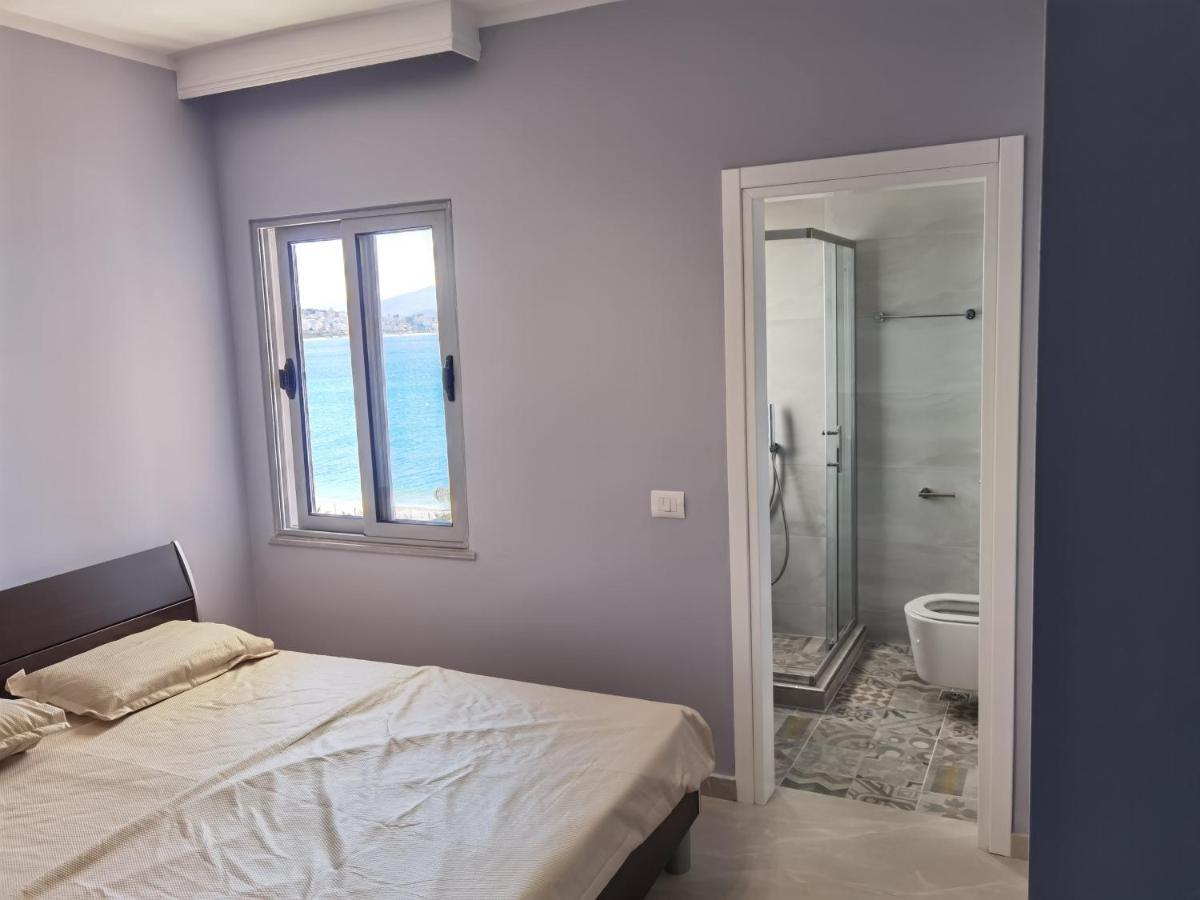 Aria Seaview Apartments Sarande Bagian luar foto