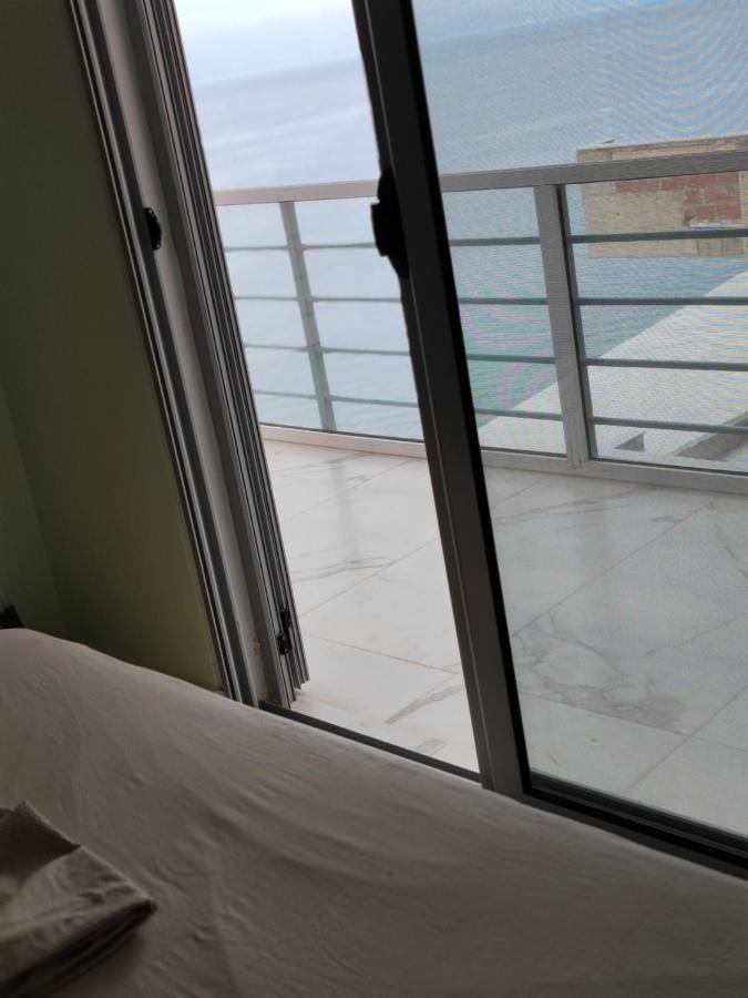 Aria Seaview Apartments Sarande Bagian luar foto