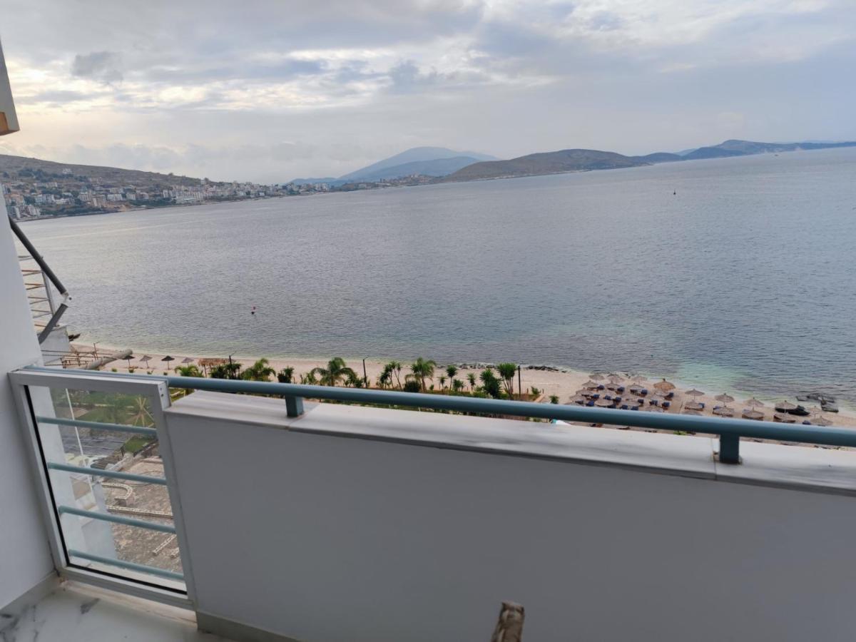 Aria Seaview Apartments Sarande Bagian luar foto